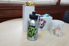 Termo-Plateado-y-Mug-Blanco